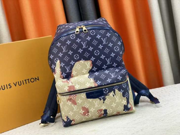 Picture of Louis Vuitton Mens Bags _SKUfw150928325fw